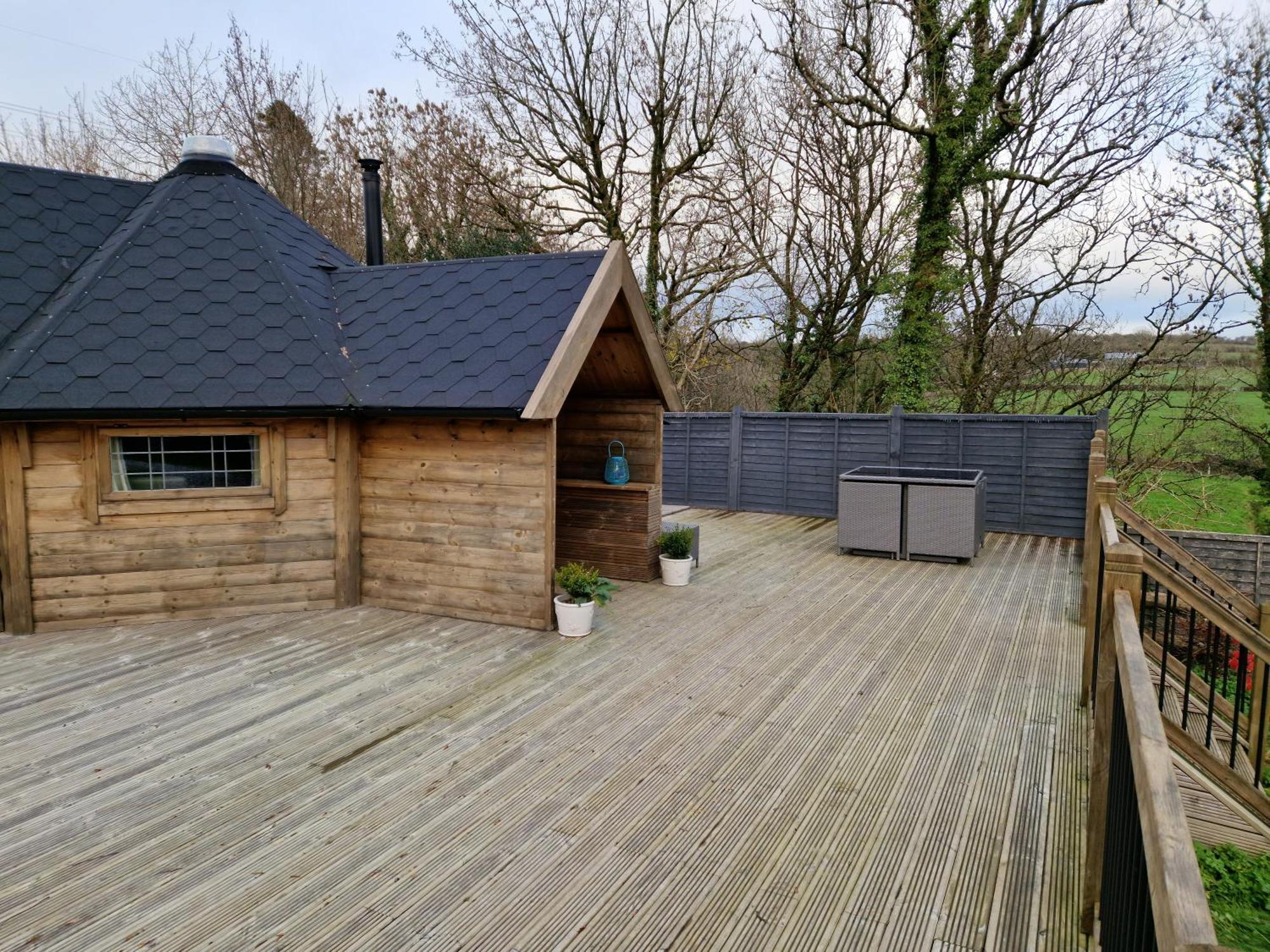The Hive - Unique Log Cabin With Wood Burning Stove Ludchurch Bagian luar foto